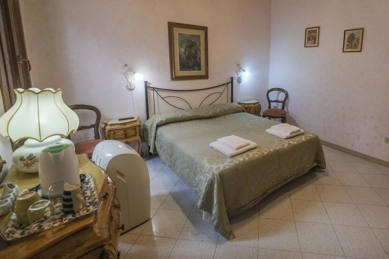 Bed and Breakfast Ca'Salvador Wenecja 0*,